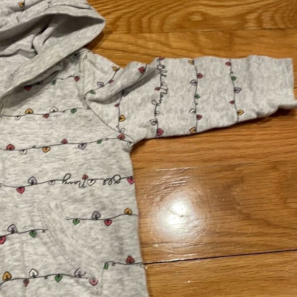 OLD NAVY - 6-12 m one piece with hoodie - Picture 4 of 7